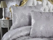 Toprak Jakarlı Şönil Yatak Örtüsü Gri thumbnail 2