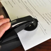 Soğuk Mühür Kabartma Damga Portatif El Tipi Baskı Makinesi thumbnail 7