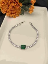 Aksesuar Çarşısı Su Yolu Yeşil Baget Taşlı Bileklik thumbnail 2