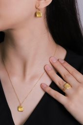 Güneş Taşı Serisi Sarma Kare Kesim Sarı Renkli 22 Ayar Altın Kaplama Kadın Üçlü Set 925 Ayar Gümüş Zincirli - 5