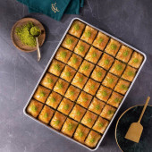 cevizli baklava 4 kiloluk tepside üstelik tepsi size hediye kaliyor - 1