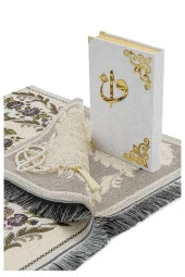 Kadife Kaplı Sandıklı Kişiye Özel Hediyelik Seccadeli Kuranı Kerim Seti Krem thumbnail 3