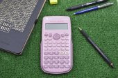 Pin 112P Pembe 240 Bilimsel Fonksiyonlu Hesap Makinesi - 2
