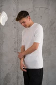SLİMFİT LİKRALI SIFIR YAKA ERKEK TRİKO T-SHİRT thumbnail 9