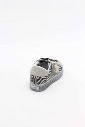 MAGGİE SİYAH RENK ZEBRA DESENLİ KADIN SPOR AYAKKABI - 4