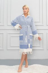 Semecca Peştamal Püskül Detaylı Kapüşonlu Unisex Bornoz - 5