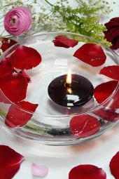 Float | Siyah 12 Adet Yüzen Mum | 4 Saat Yanan Tea Light Mum | Kokusuz Terapi Mumu thumbnail 5