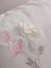 Cotton Box 3D Nakışlı Çift Kişilik Saten Nevresim Takımı Jolie Pembe thumbnail 4