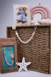 Babyhola Anneler Günü Özel İsimli Hediyelik Ahşap Emzik Askısı 5035 - 1