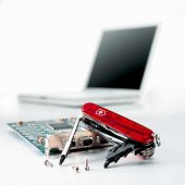 Victorinox CyberTool M Çakı 1.7725.T Kırmızı İsviçre Çakısı 32F - 2