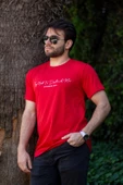 Erkek Kırmızı El Yazısı İmza Baskı Kısa Kollu Bisiklet Yaka Erkek T-Shirt 22ETSHEYAZ - 1