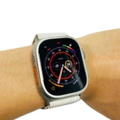 Apple Watch Ultra 49mm Zore ALM-02 Metal Çerçeveli Ekran Koruyucu - 3