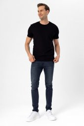 O Yaka Slim Kalıp Armürlü Tişört thumbnail 1