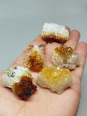 Sitrin Taşı Kütle Ham Parça (20-29 gram aralığıdır) thumbnail 1