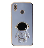 Gpack Samsung Galaxy A20 Kılıf Kamera Korumalı Astronot Desenli Standlı Silikon - 3