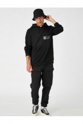 Kapşonlu Sweatshirt Slogan Baskılı Cep Detaylı - 3