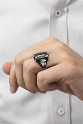 Dikdörtgen Kartal Motifli Siyah Taşlı 925 Gümüş Erkek Yüzük thumbnail 1