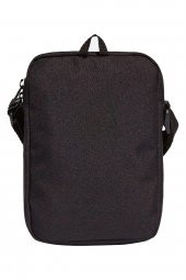 Adidas Linear Essential Askılı Omuz Çantası  Boyutlar 21cm x 15cm x 5cm - 6