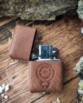 El Yapımı Hakiki Deri Kılıflı Çakmak - 1