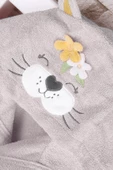 %100 Pamuk Kapüşonlu Çiçekli Kedi Nakışlı Çocuk Bornoz thumbnail 2