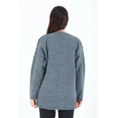 Kadın Gri V Yaka Düğmeli Cepli Örgü Yün Anne Triko Kısa Hırka - 7