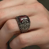 Kırmızı Taşlı Erzurum Oyma Motifli 925 Gümüş Erkek Yüzük thumbnail 6