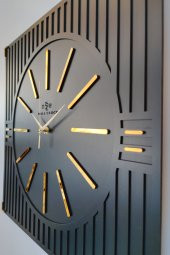 aSSe Tasarım Özel Lüx Çizgi Desenli Ayna  Pleksi Dekoratif Siyah & Gold Kare Duvar Saati 50x50cm - 2