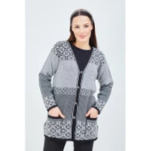 Fresh&Moda Kadın Siyah Beyaz  Desenli Triko Düğmeli Cepli Kışlık Anne Hırkası - 4