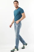 Erkek Dizi Yırtık Regular Fit Jean Pantolon Mavi - 4