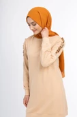 İPEKSİ İKİ İPLİK SWEATSHIRT KOLU PUL VE ZİNCİR İŞLEMELİ - Latte - 5