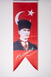 Kalpaklı Atatürk  Saten Kırlangıç flama - 1