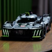 LEGO Technic 42156 PEUGEOT 9X8 24H Le Mans Hybrid Hypercar (1775 Parça) - 5