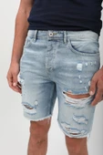 Erkek Paçası Kesik Yırtık Jean Şort Açık Mavi thumbnail 6