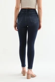 Kadın Koyu Mavi Dar Kesim Jean Pantolon thumbnail 8