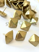 25 Adet 20 mm Piramit Sarı Kabara Raptiye Hobi Çivisi Koltuk Çanta Tasarım Aksesuar Süsü - 6