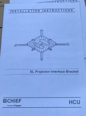 Chief VCTUB XL Universal Tool-Free Projektör Montaj Aparatı - 11