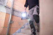 Brennenstuhl Multi Battery LED Hibrit 60W, 6200lm IP65 5 Metre Kablolu Aküsüz Projektör - 6