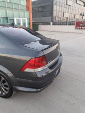 Opel Astra H Sedan İçin Piano black Anatomik üniversal spoiler 120cm Elastik bagaj üstü çıta - 1