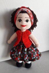 Süslü Köylü Kızı Amigurumi Organik Oyuncak - 1
