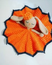 Süslü Tavşan Uyku Arkadaşı Amigurumi Organik Oyuncak - 1