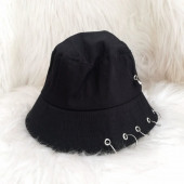 Piercingli Bucket Şapka - 1