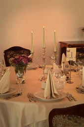 Şamdan Mumu | 4 Adet | Parlak Metalik Gold Renk Konik Şamdan Mumu thumbnail 3