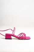 Selena Fuşya Kısa Topuklu Bilekten Bağcıklı Sandalet - 4