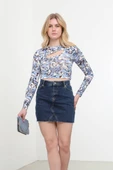 Pencere Detaylı Jakarlı Crop Top - 1