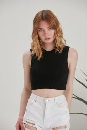 Halter Yaka Penye Beyaz Crop Top - 1