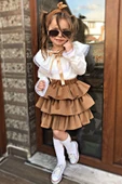 Kız Çocuk Üstü Volanlı Dantel İşlemeli Fırfırlı Taba Etekli Takım thumbnail 4