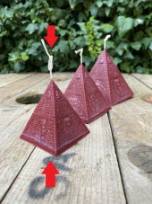 Piramit Mum Kalıbı ( Silikon ) ( 6x6x7 cm ) ( Küçük ) 1 Adet thumbnail 2