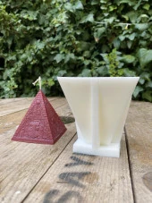 Piramit Mum Kalıbı ( Silikon ) ( 7x7x8 cm ) ( Orta ) 1 Adet thumbnail 7