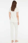 Mod Collection Kadın Desenli Boydan Patlı Pijama Takımı Ekru - 2