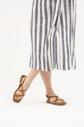 Hakiki Deri Kadın Parmak Arası Sandalet Çapraz Bantlı Rahat thumbnail 4